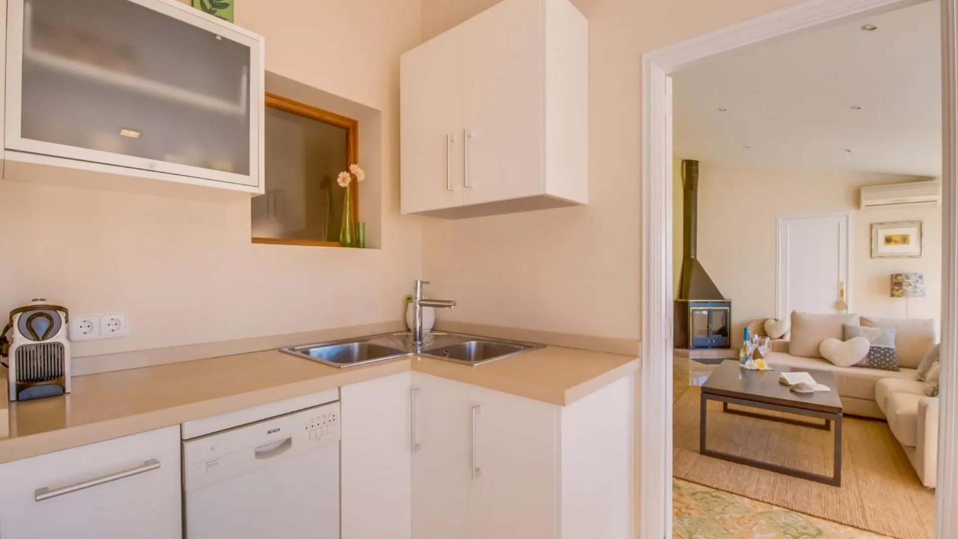 3-Bedroom Apartment In Binisalem